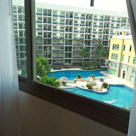 Arcadia Continental Pattaya Aparthotel Exterior photo